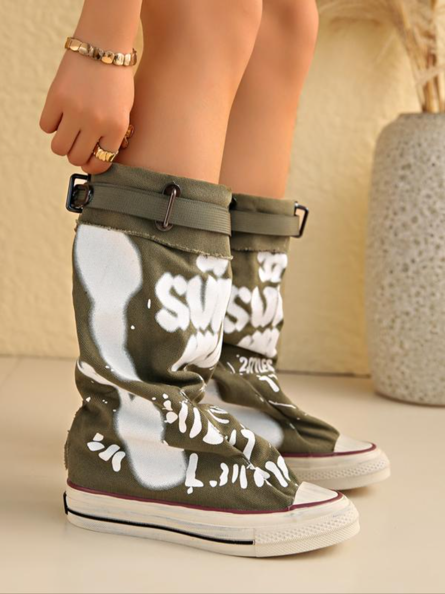 High Canvas Shoes