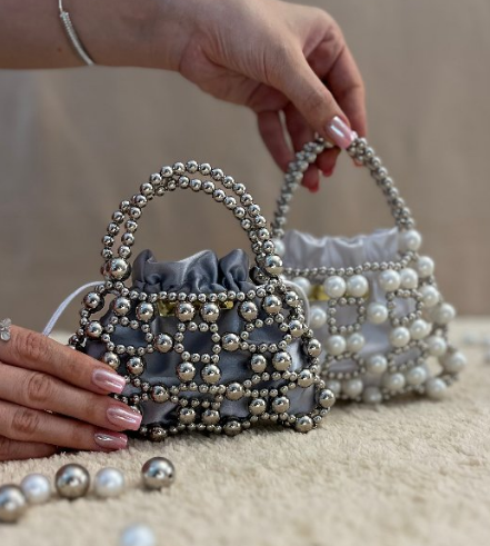 Chill Occasion Clutch