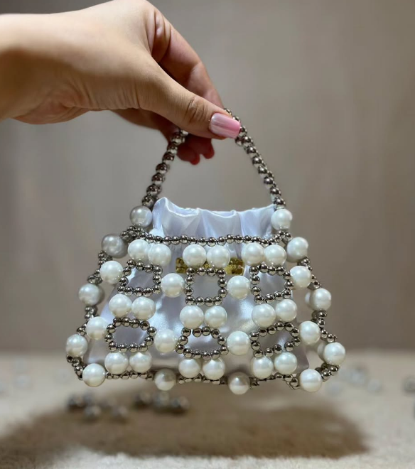 Chill Occasion Clutch